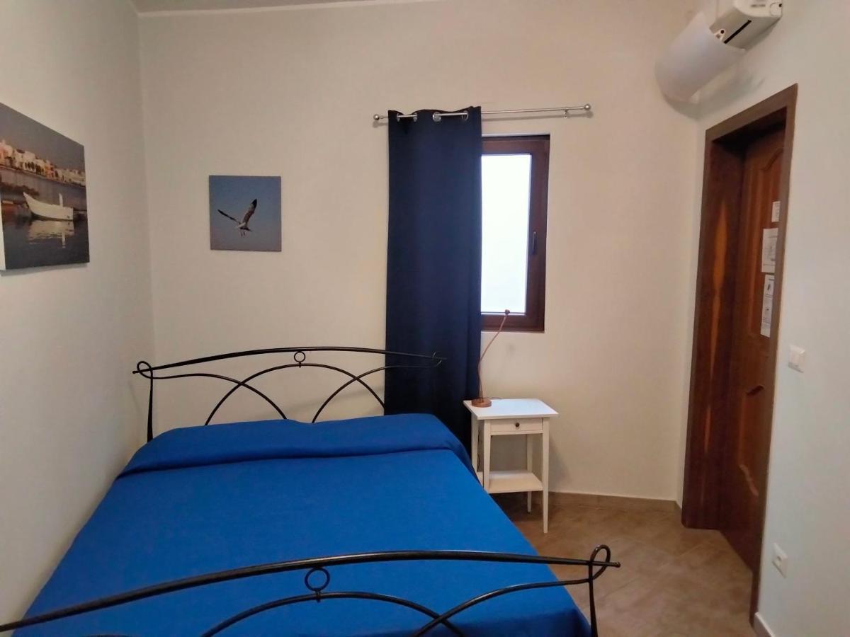 Colori Del Salento Bed & Breakfast Чeлино Сан Марко Екстериор снимка